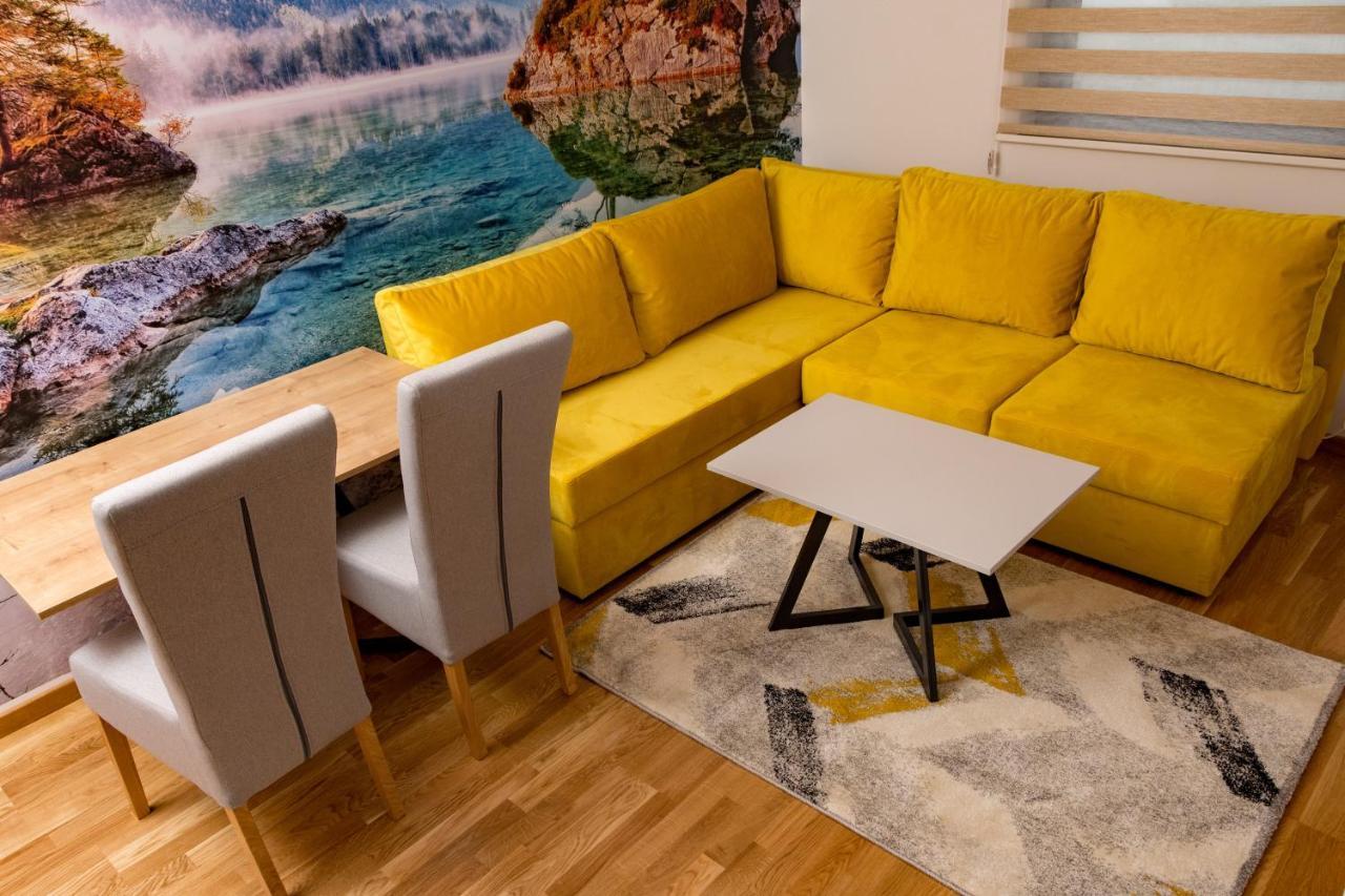 Apartmani Kamavu Τζαχορίνα Εξωτερικό φωτογραφία